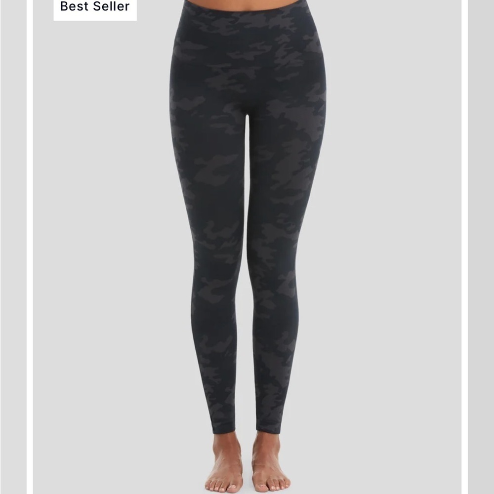 Spanx Camouflage EcoCare Seamless Leggings in Camo Women’s Size Small